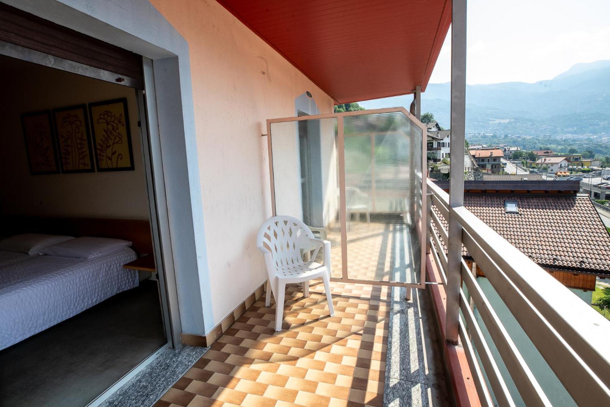 Hotel Rendez Vous Шатийон Экстерьер фото