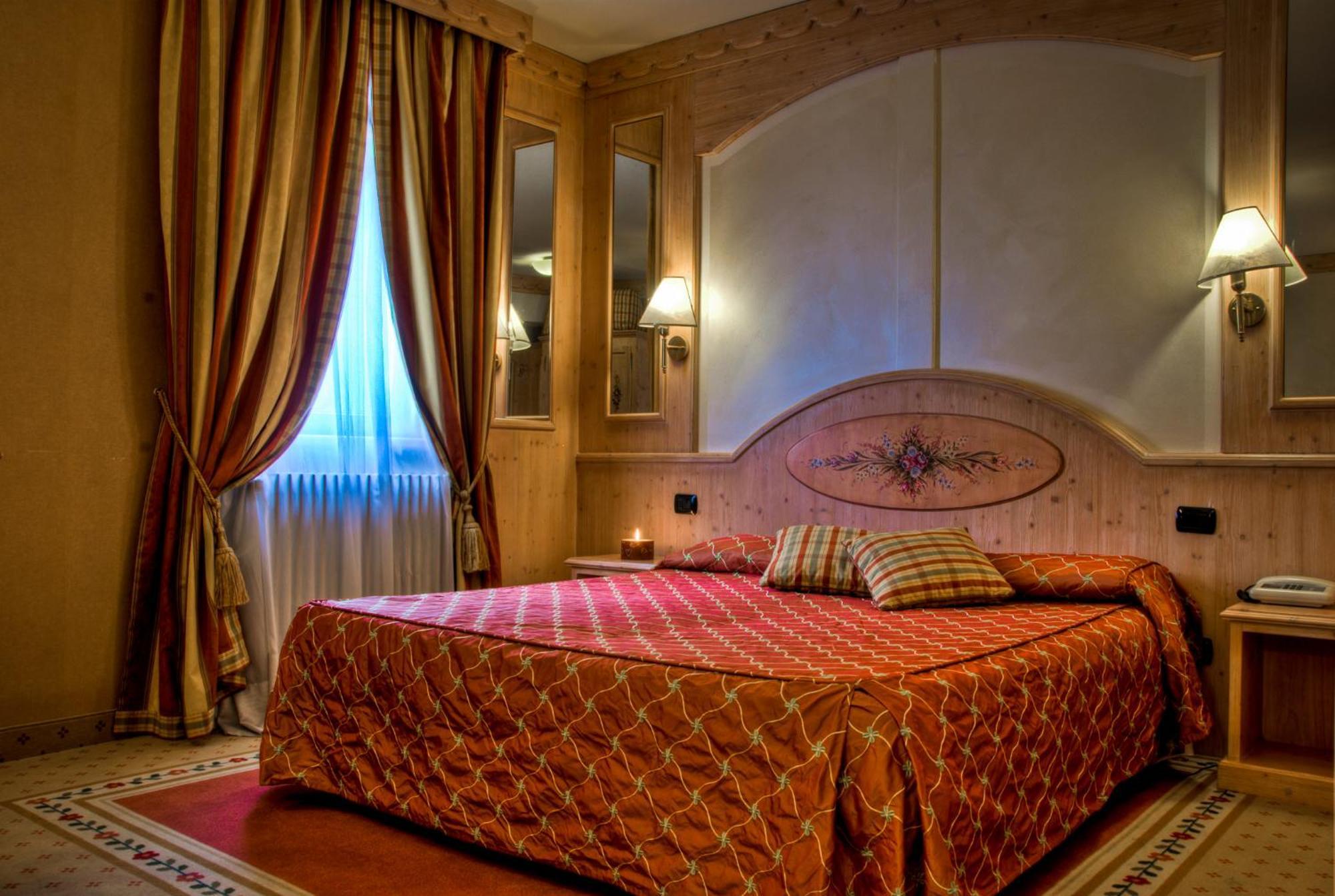 Hotel Rendez Vous Шатийон Экстерьер фото