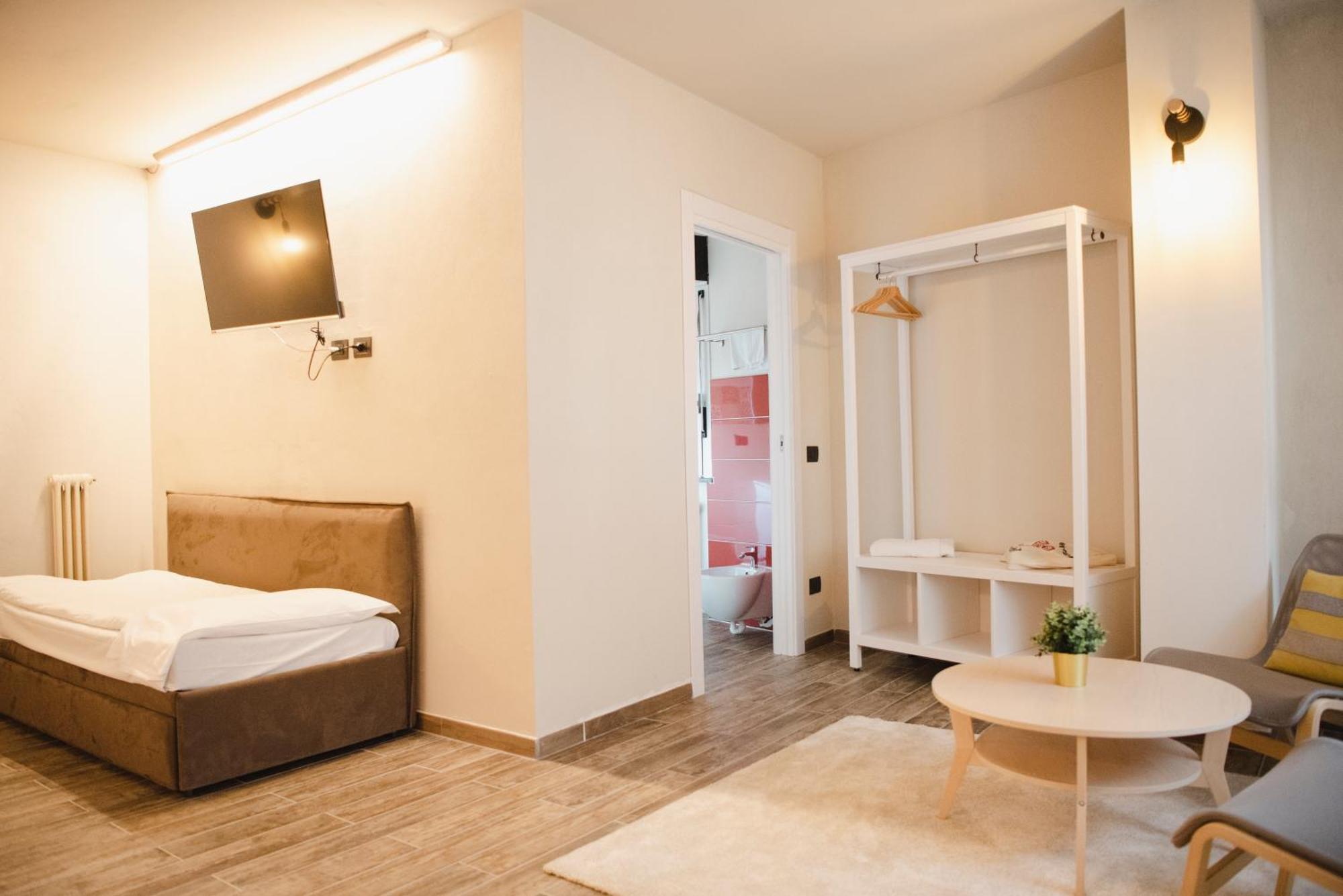 Hotel Rendez Vous Шатийон Экстерьер фото